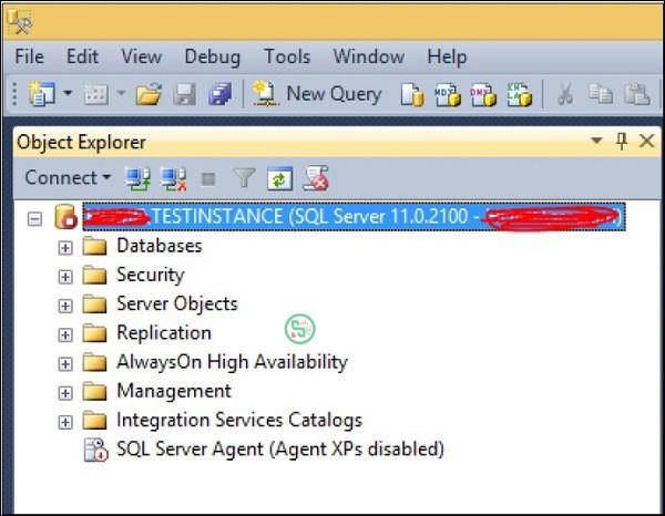 Trạng thái SQL Server Agent là Disabled 