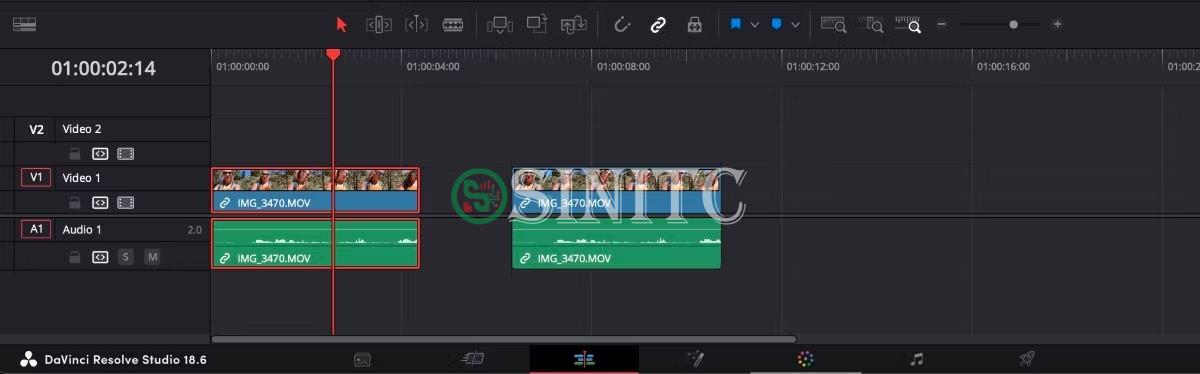 Các clip trùng lặp nằm trên timeline trong DaVinci Resolve