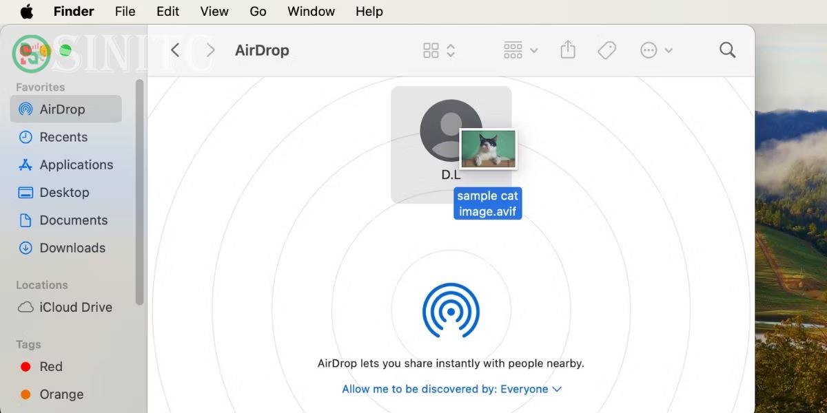 Cửa sổ AirDrop trong Mac Finder