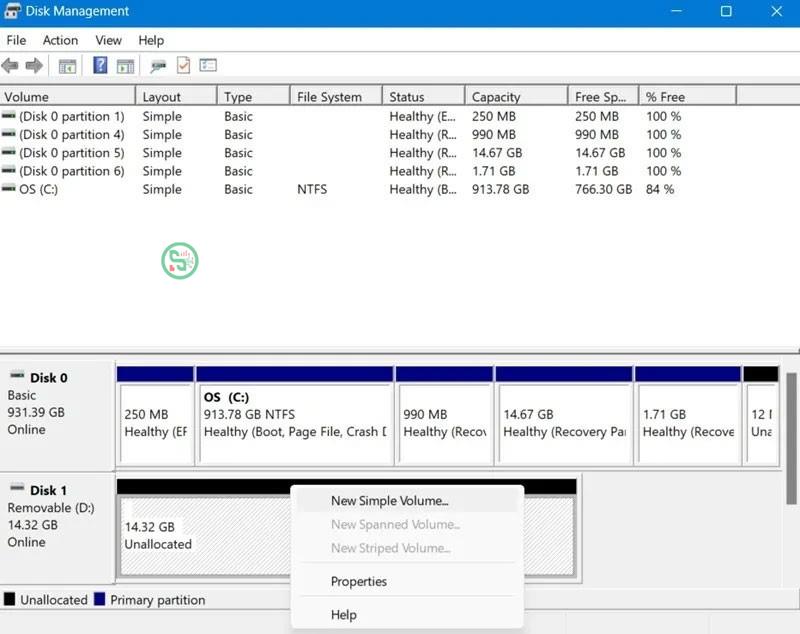 Nhấp chuột phải vào USB trong Disk Management và chọn New Simple Volume.