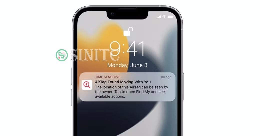 Cảnh báo AirTag di chuyển theo bạn xuất hiện trên iPhone