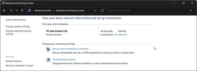 Nhấp vào Change Adapter Settings