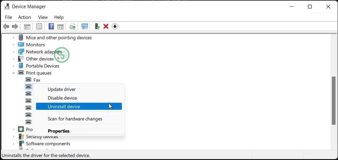 Tùy chọn gỡ cài đặt máy in được chọn trong Device Manager trên Windows 11
