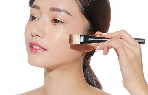 cách đánh phấn nền bằng cọ